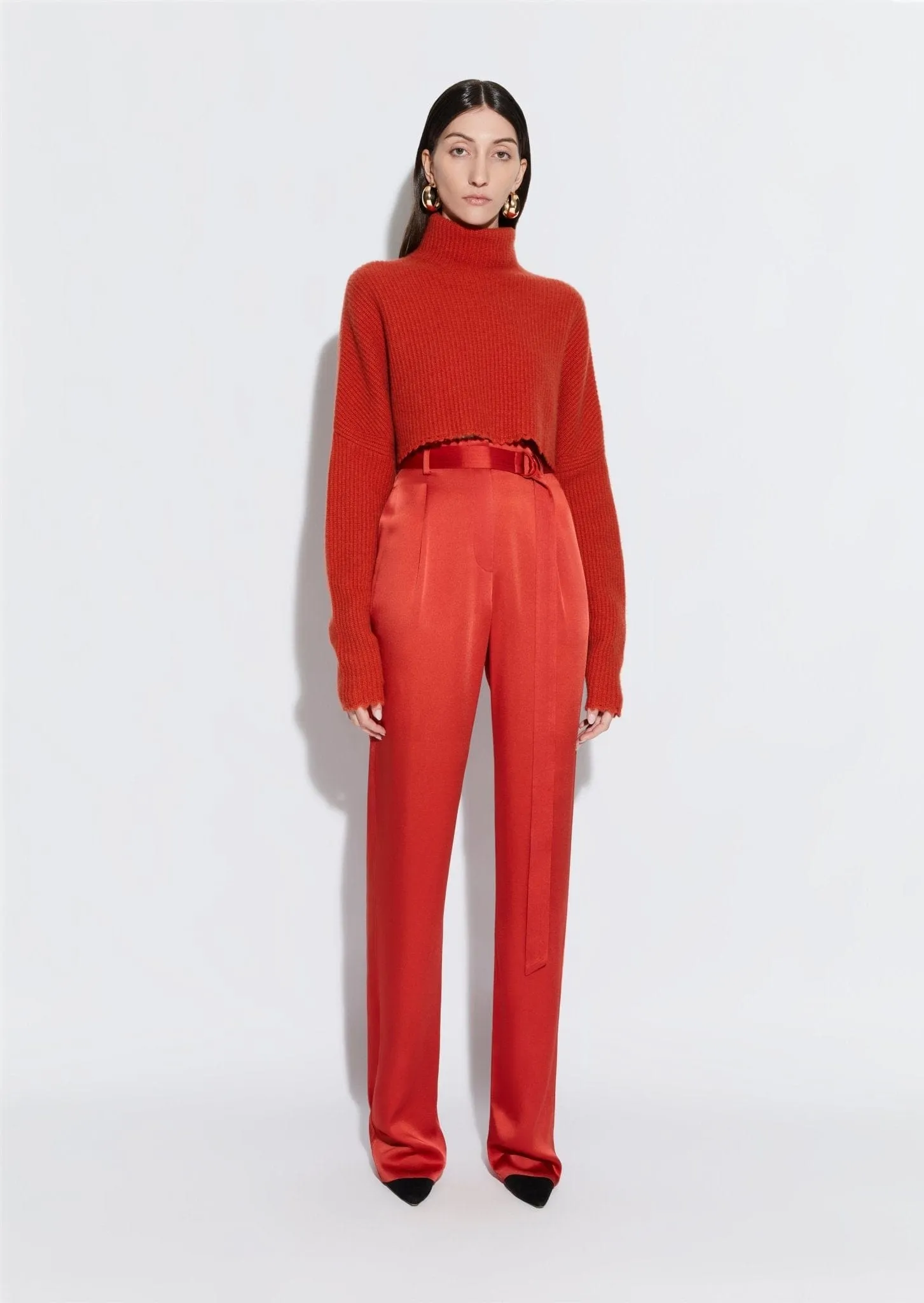 Airy Cashmere Cropped Turtleneck