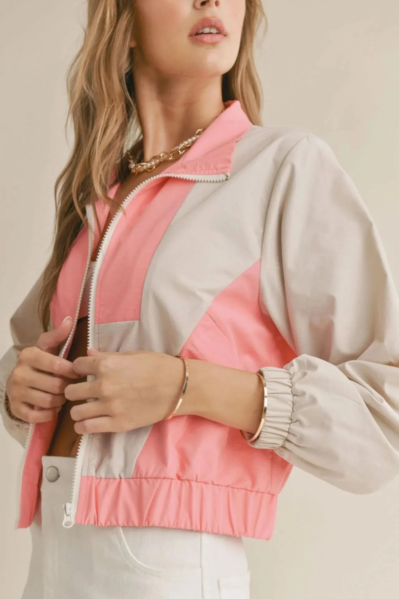 Airy Colorblock Windbreaker Cream Pink