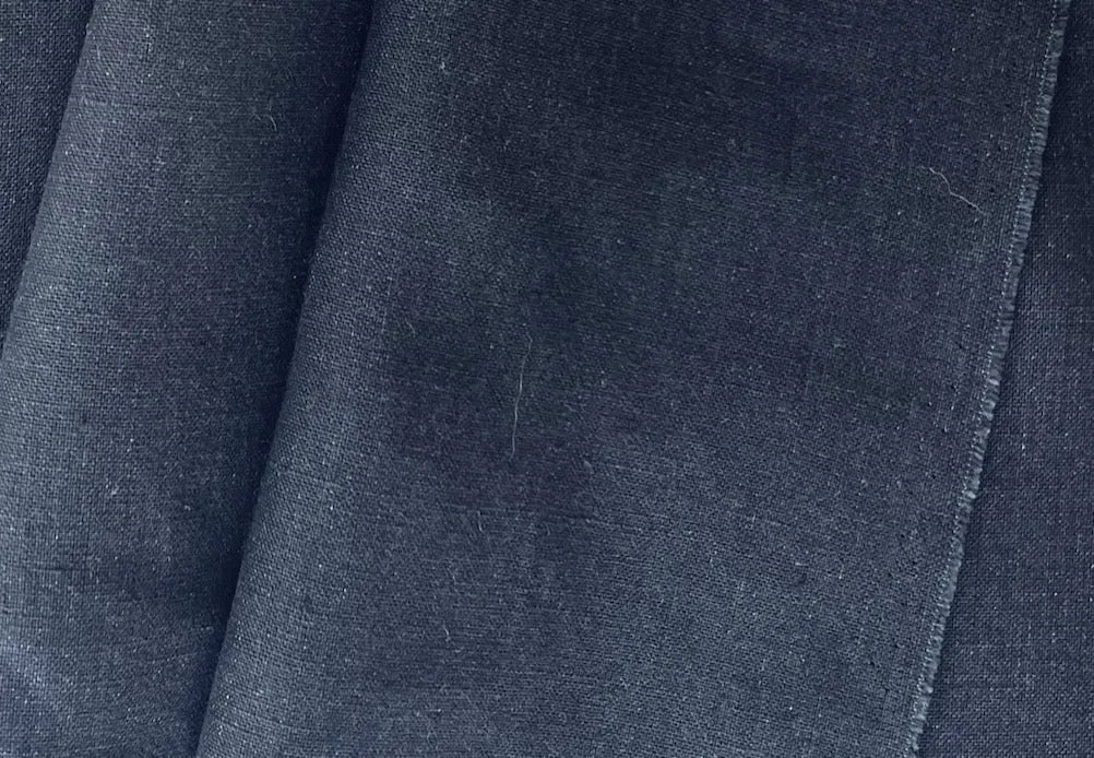 Burberry Mid-Weight Chic Obsidian Linen (Made in Italy)