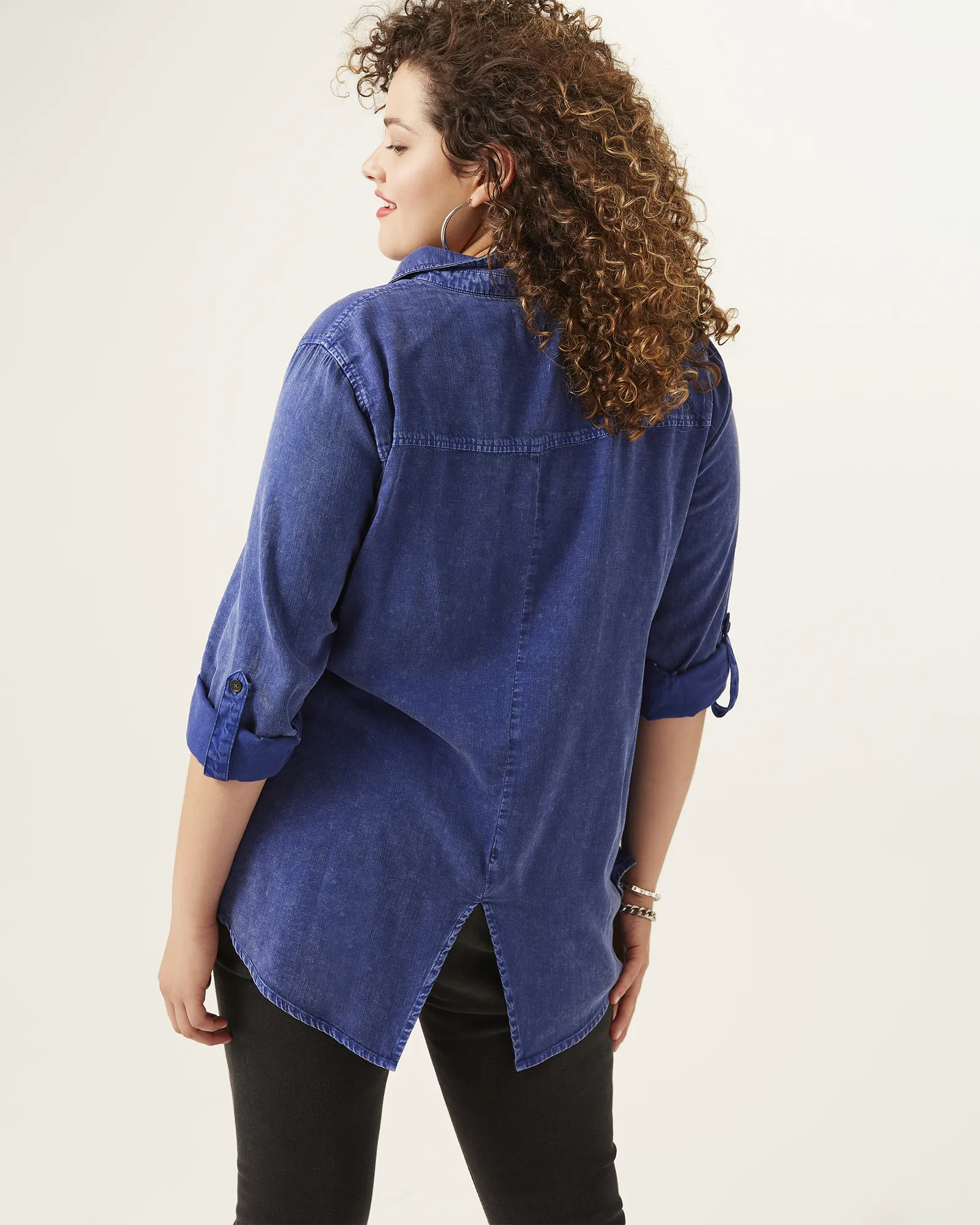 Ellie Split Back Quarter Sleeve Shirt | Night Blue