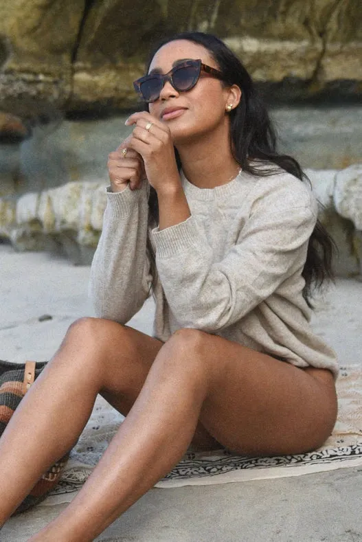 The Cashmere Cove Crew Neck // Moon